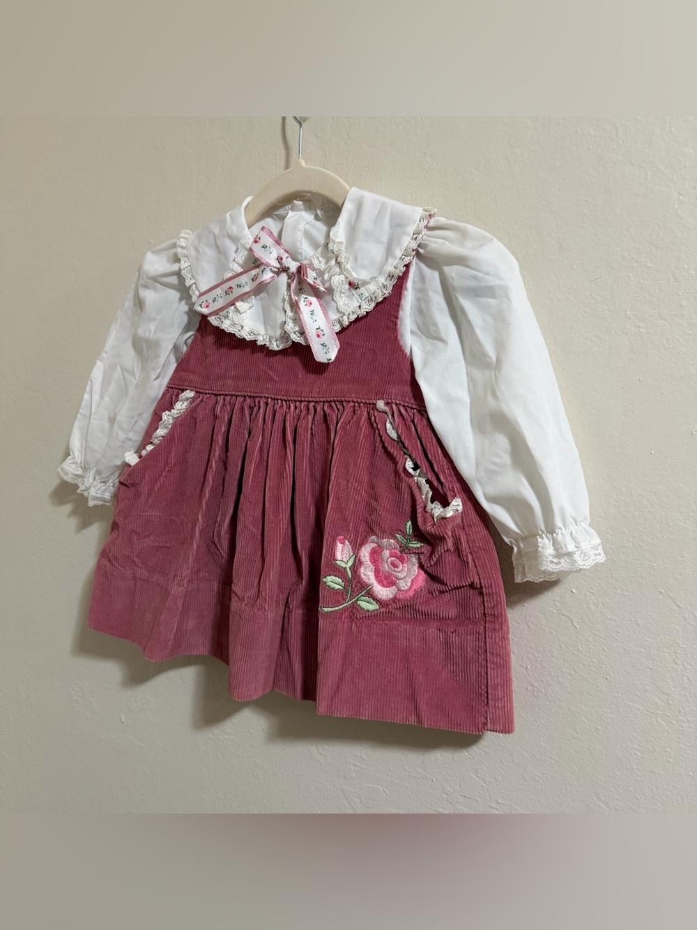 Vintage Toddler Girl 2-Piece Set Rose Pink Corduroy Pinafore & Lace Blouse 3T - Picture 2 of 14